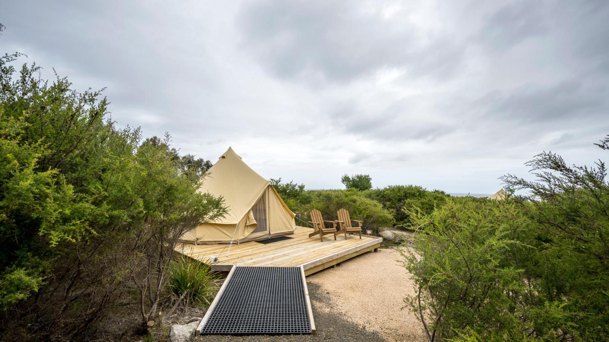 Little Beach Resort Four Mile Creek Exterior foto
